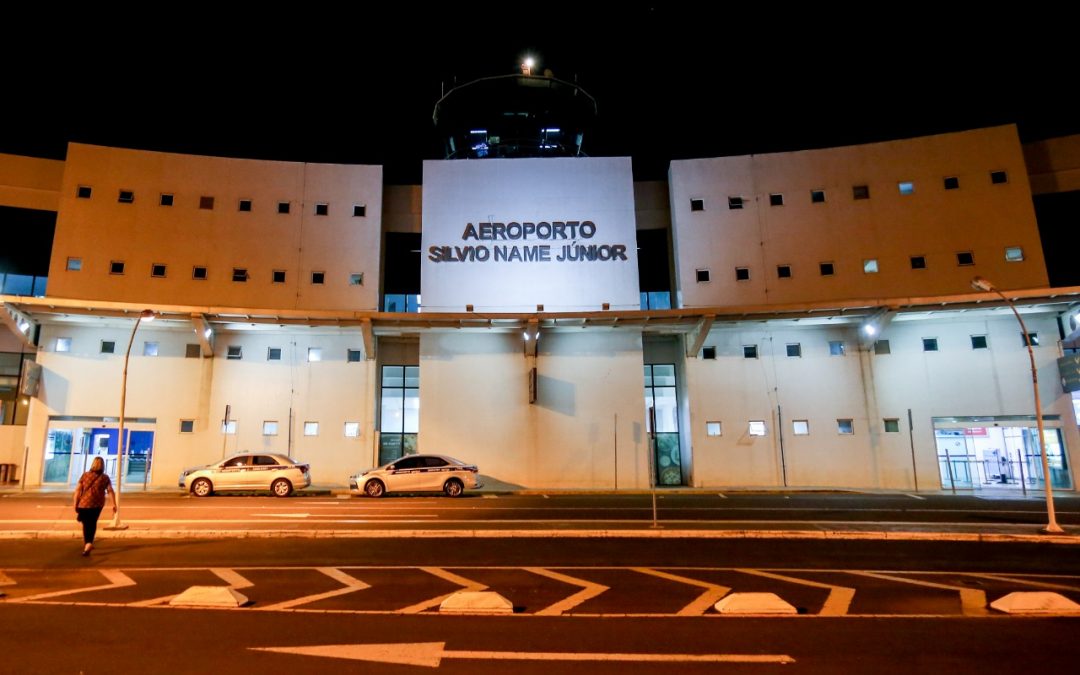 Aeroporto de Maringá completa 20 anos e espera retomar operações internacionais